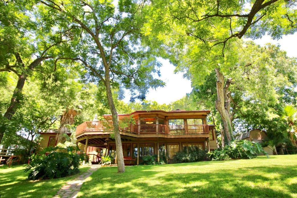 The River Haven - Sleeps 32 - On Guadalupe River سيغوين المظهر الخارجي الصورة